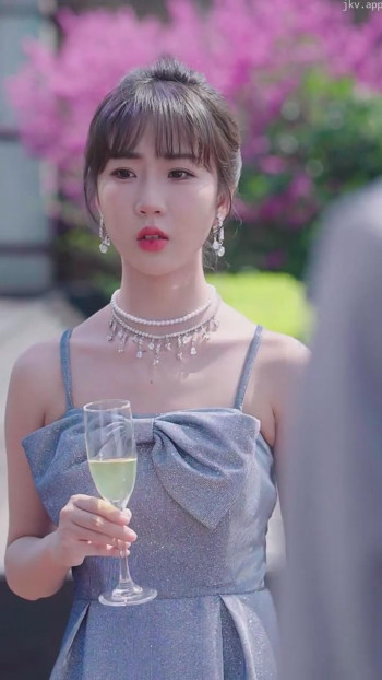 裴太太,你跑不掉了