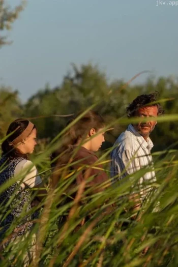 距离世界末日三公里