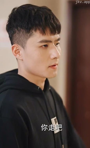 跑腿,竟是隐藏大佬