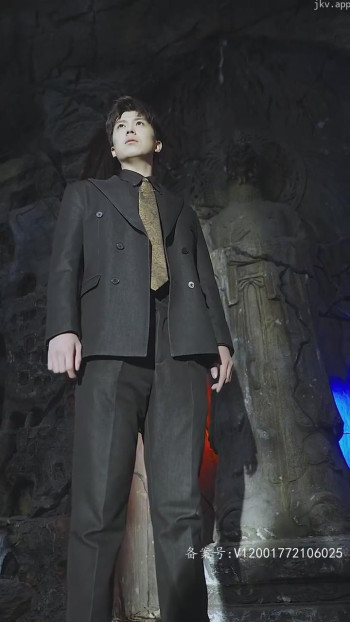 下山后我帮姐姐重回巅峰