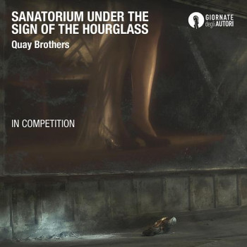 沙漏标志下的疗养院