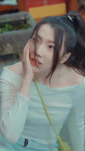 掌心之囚(腹黑总裁的金丝雀)